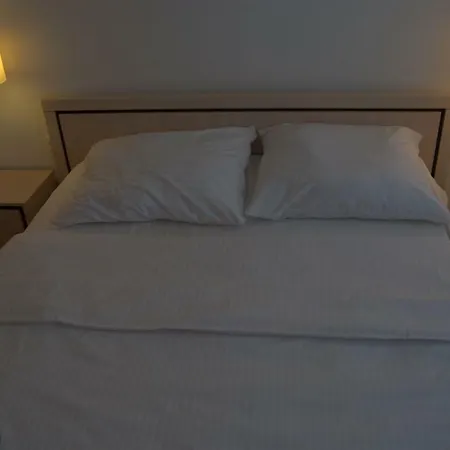 Aleksandra Apartment